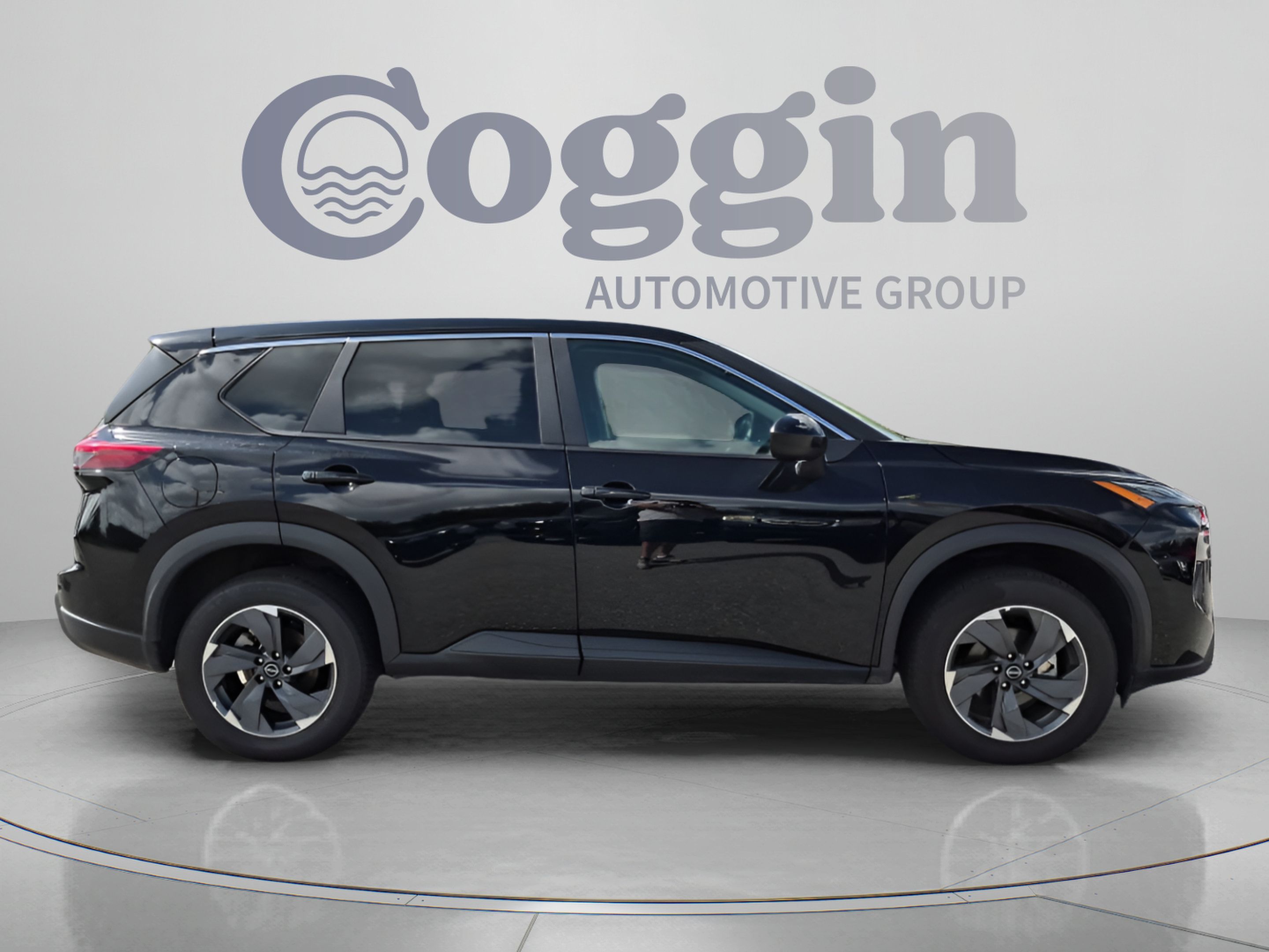 Used 2026 Nissan Rogue SV FWD image 6