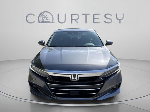 Used 2022 Honda Accord Touring image 10