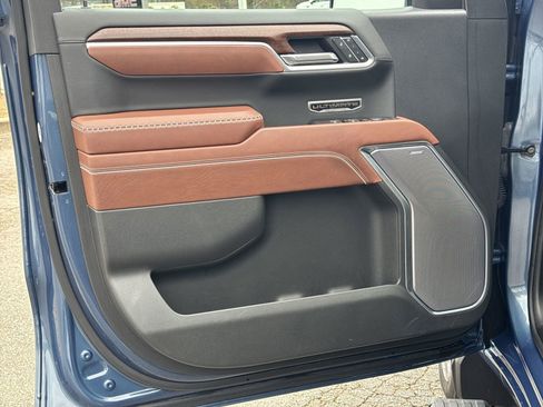 Used 2025 GMC Sierra 1500 Denali Ultimate image 14