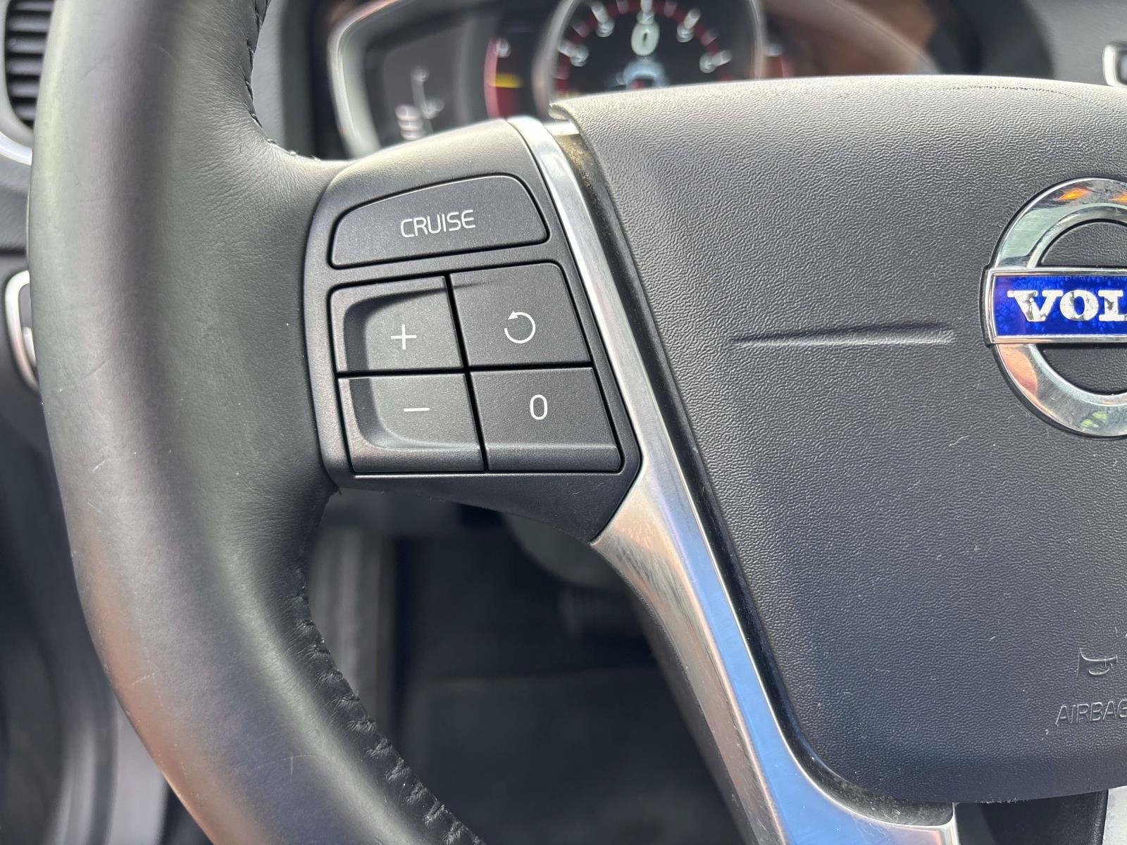 Used 2016 Volvo S60 T5 Premier FWD image 17