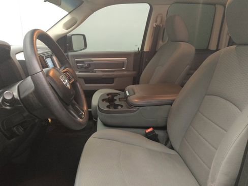 Used 2017 RAM 1500 Classic SLT image 17