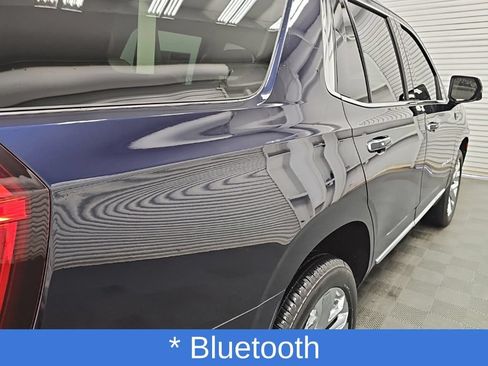 Used 2022 GMC Yukon Denali AWD/4WD image 9
