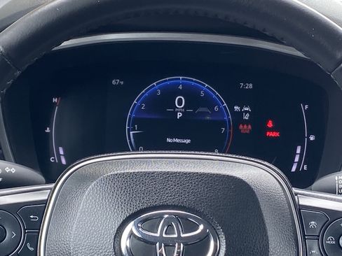 Certified 2024 Toyota Corolla Cross XLE w/ Convenience Package FWD image 19
