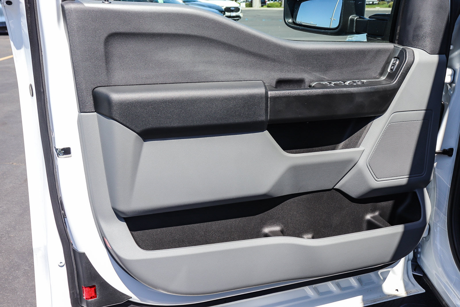 New 2026 Ford F350 XL w/ XL Chrome Package AWD/4WD image 22