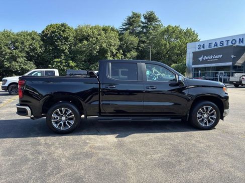 Used 2023 Chevrolet Silverado 1500 LT AWD/4WD image 8