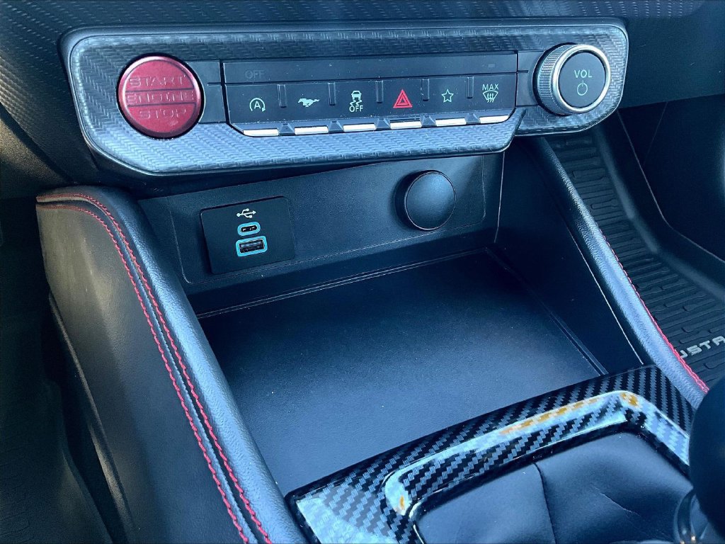 Used 2025 Ford Mustang GT Premium RWD image 18