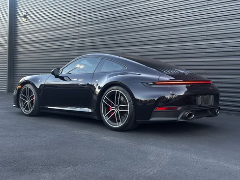 Certified 2025 Porsche 911 Carrera S RWD image 3