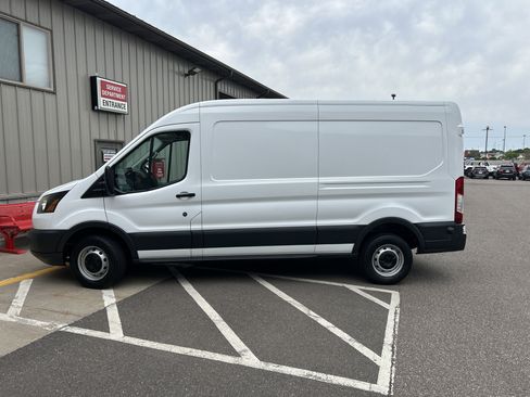 Used 2017 Ford Transit 250 148 Medium Roof RWD image 2