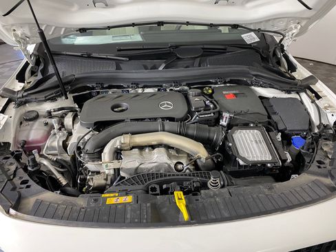 New 2025 Mercedes-Benz GLA 250 4MATIC image 30