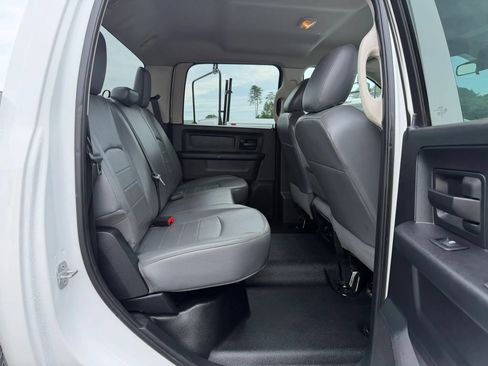 Used 2014 RAM 3500 Tradesman AWD/4WD image 13