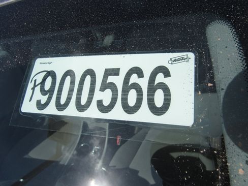Used 2024 Chevrolet Malibu LT FWD image 7