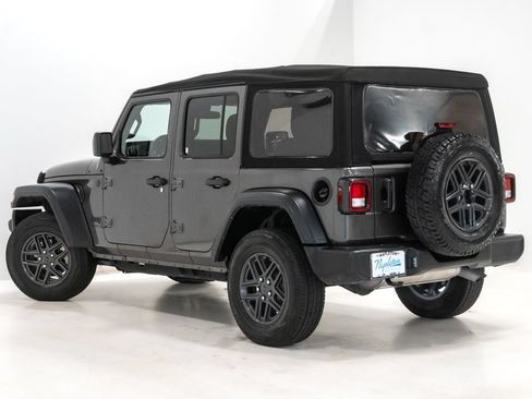 Used 2024 Jeep Wrangler Unlimited Sport AWD/4WD image 26