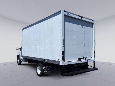 New 2027 Ford E-450 and Econoline 450 Super Duty w/ Power Equipment Group RWD image 4