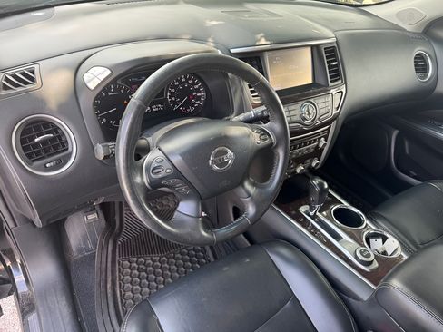 Used 2014 Nissan Pathfinder SL w/ SL Tech Package AWD/4WD image 17