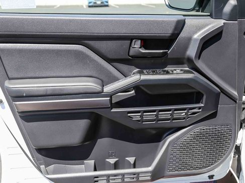 Certified 2026 Toyota 4Runner SR5 AWD/4WD image 26