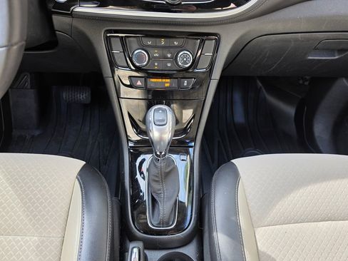 Used 2022 Buick Encore Preferred w/ Safety Package AWD/4WD image 14