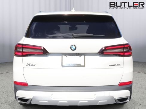 Used 2022 BMW X5 sDrive40i w/ Premium Package image 6