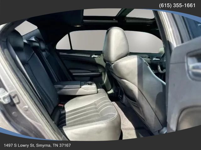 Used 2018 Chrysler 300 S w/ 300S Premium Group AWD/4WD image 15