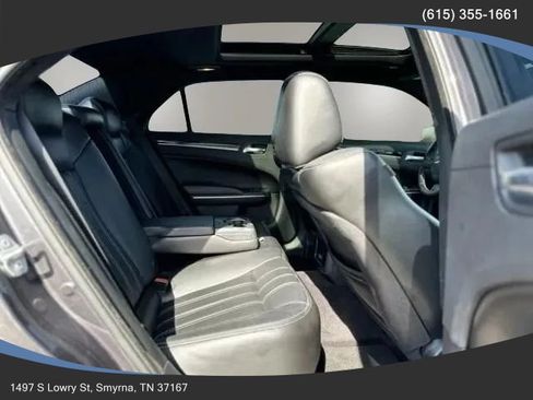 Used 2018 Chrysler 300 S w/ 300S Premium Group AWD/4WD image 15