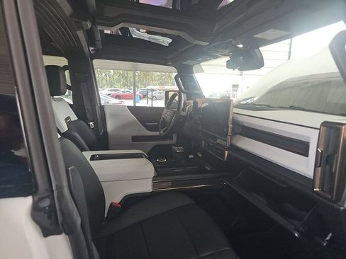Used 2024 GMC Hummer EV 3X w/ Battery Pack, 24 Module Pack AWD/4WD image 7