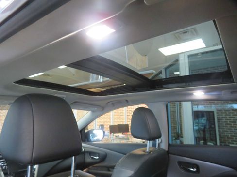 Used 2024 Nissan Murano SL image 55