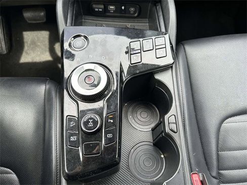 Used 2023 Kia Sportage SX Prestige image 12