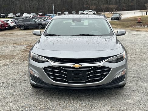 Used 2024 Chevrolet Malibu LT image 2
