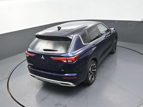 Used 2024 Mitsubishi Outlander FWD image 17
