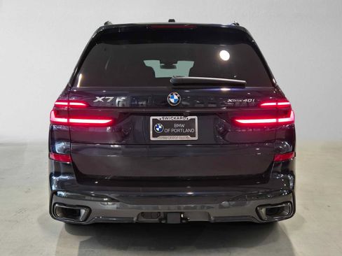 Used 2026 BMW X7 xDrive40i w/ M Sport Package AWD/4WD image 4