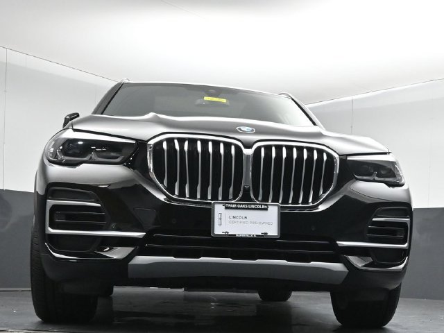 Used 2023 BMW X5 xDrive40i w/ Premium Package AWD/4WD image 38
