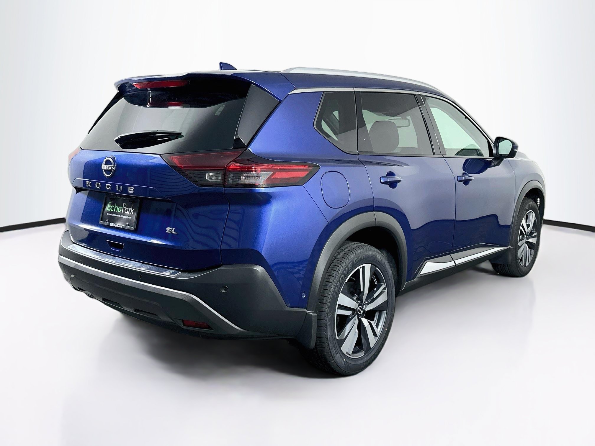 Used 2023 Nissan Rogue SL w/ SL Premium Package FWD image 9