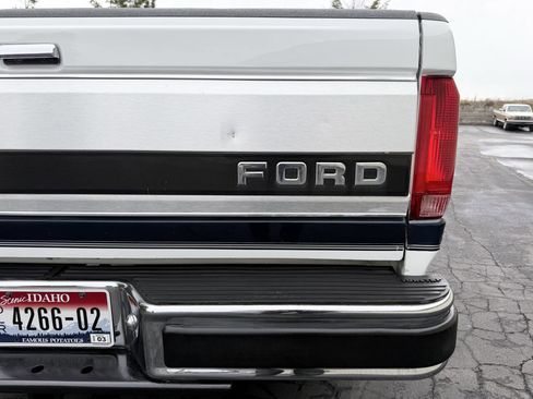 Used 1993 Ford F250 XLT 2dr 4WD Extended Cab LB HD image 90