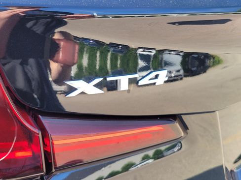 Used 2019 Cadillac XT4 Premium Luxury AWD/4WD image 7