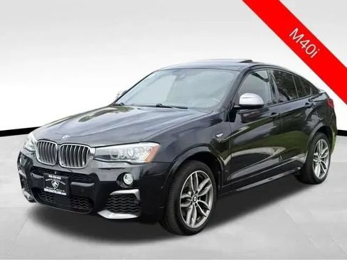 Used 2018 BMW X4 M40i AWD/4WD image 3