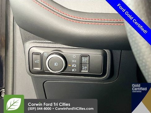Certified 2025 Ford Explorer ST-Line w/ ST-Line Street Pack image 21