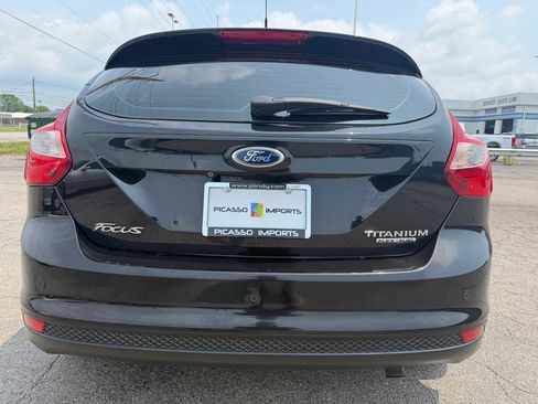 Used 2014 Ford Focus Titanium FWD image 10