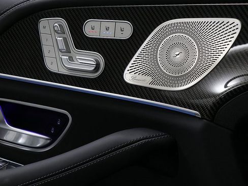 Certified 2025 Mercedes-Benz GLE 53 AMG 4MATIC Coupe image 27