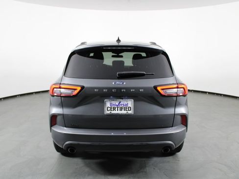 Used 2023 Ford Escape ST-Line FWD image 9