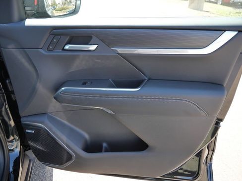 New 2026 GMC Acadia Elevation w/ Elevation Premium Package AWD/4WD image 26