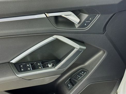 Used 2022 Audi Q3 2.0T Premium Plus w/ Premium Plus Package image 22