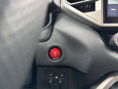 Used 2026 Toyota Tundra Limited w/ TRD Off-Road Package image 32