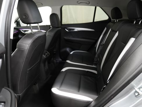 Used 2025 Buick Envision Sport Touring image 5