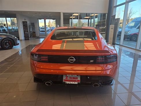 New 2024 Nissan Z Performance w/ Heritage Edition image 5