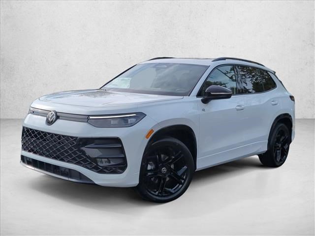 New 2026 Volkswagen Tiguan SE R-Line FWD image 1