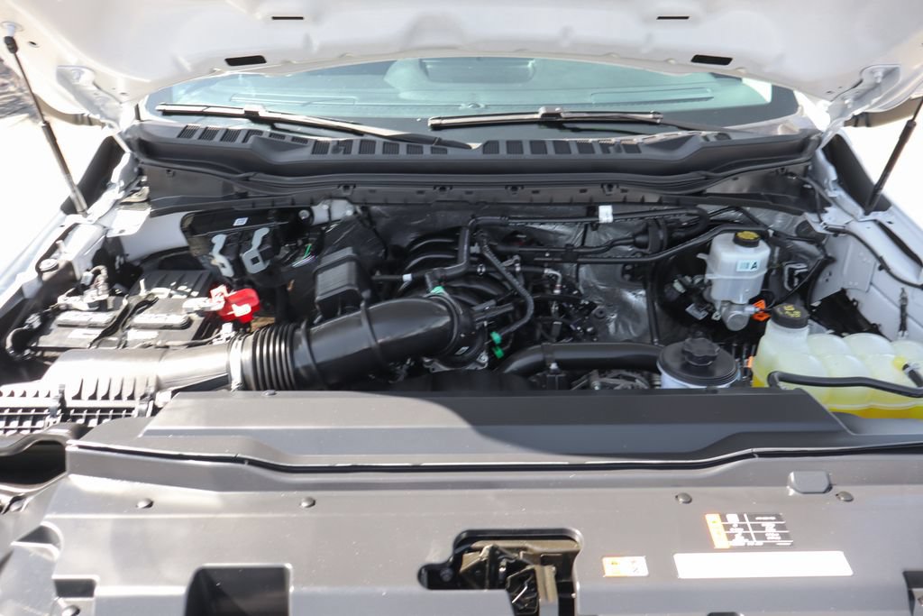 Used 2024 Ford F250 XL w/ XL Chrome Package RWD image 11