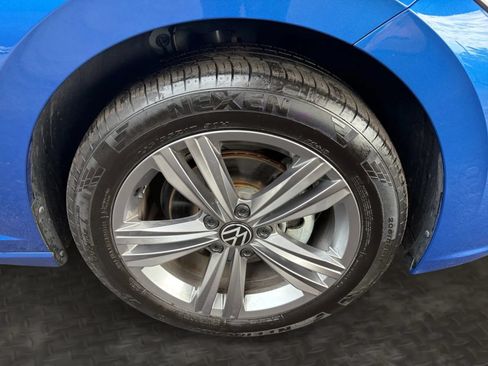Used 2023 Volkswagen Jetta SE FWD image 37