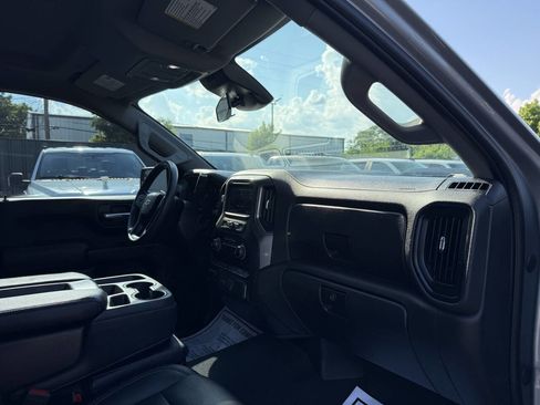 Used 2023 Chevrolet Silverado 1500 Custom Trail Boss AWD/4WD image 9