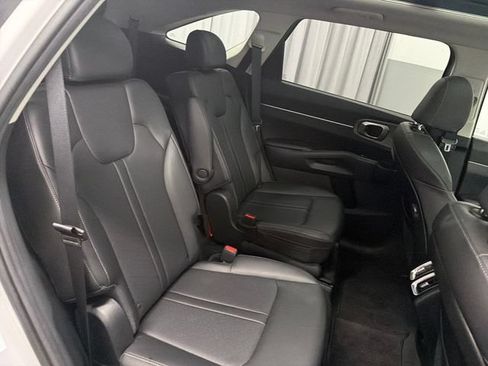 Certified 2023 Kia Sorento X-Line EX AWD/4WD image 19