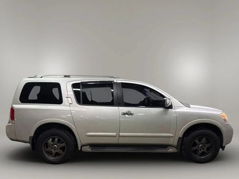 Used 2012 Nissan Armada SV AWD/4WD image 2