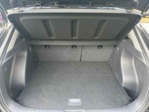 Used 2025 Hyundai Kona SEL image 24